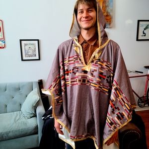 Kuruphone Poncho